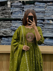 Vagha Suit Set