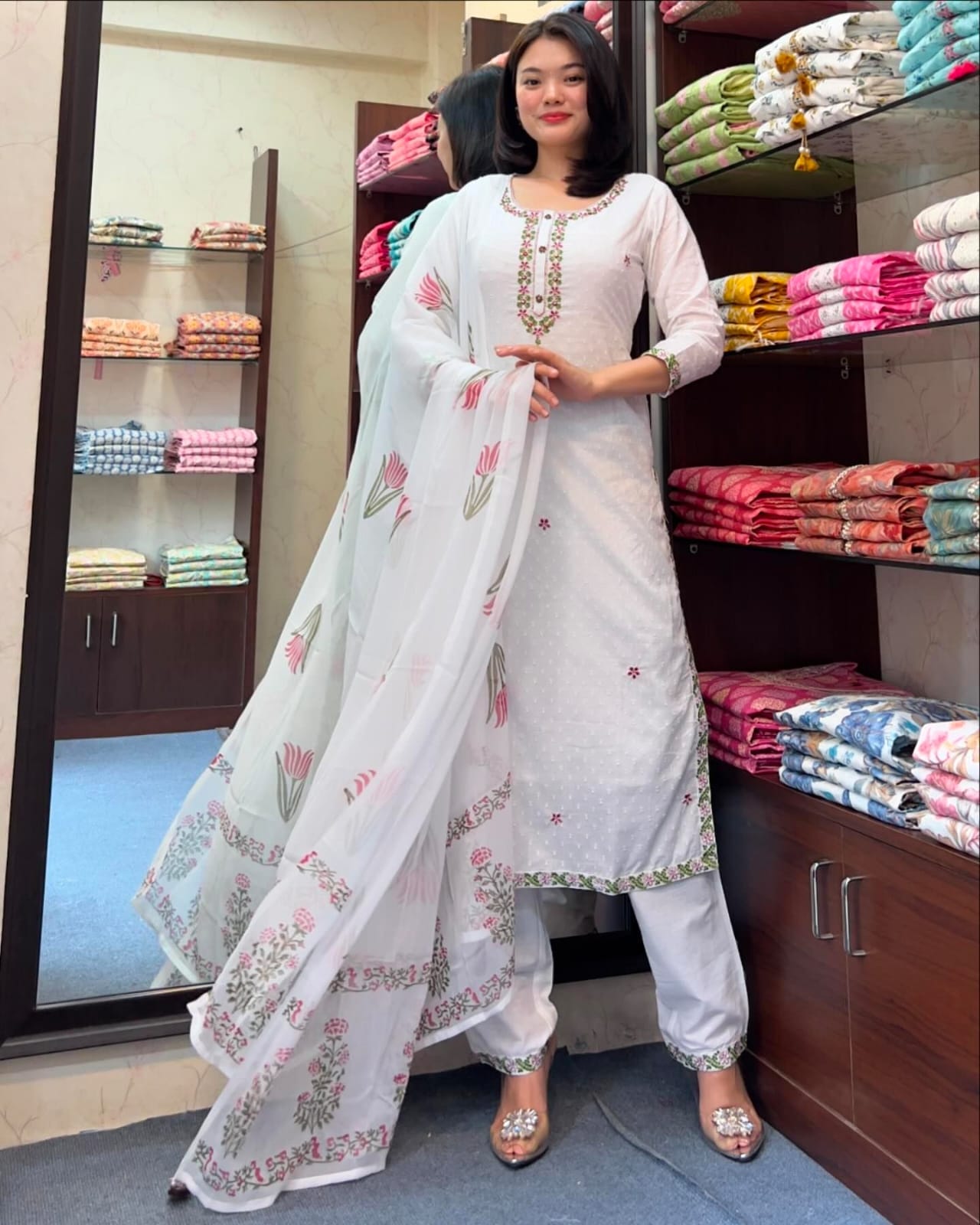 Vagha Suit Set